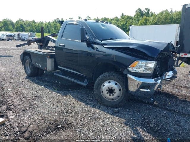 2017 RAM 3500 CHASSIS TRADESMAN/SLT