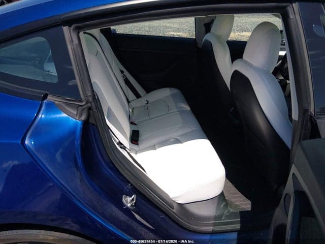 2022 TESLA MODEL 3 PERFORMANCE DUAL MOTOR ALL-WHEEL DRIVE 8