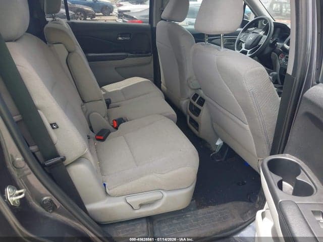 2020 HONDA PILOT 2WD LX 8