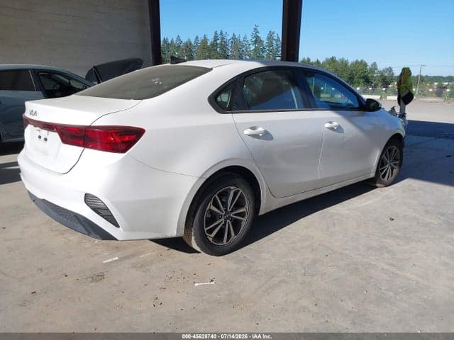 2022 KIA FORTE LXS 4