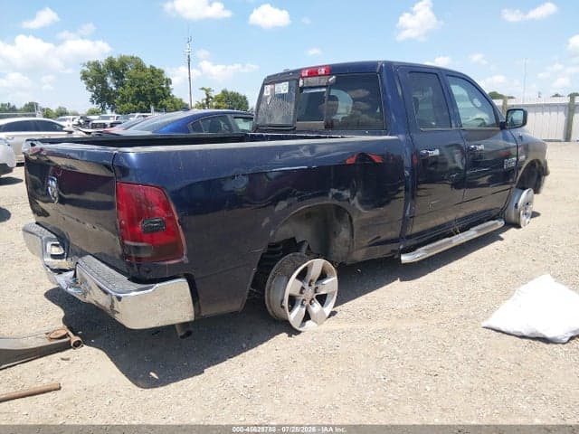 2018 RAM 1500 SLT 4X2 6'4 BOX 4