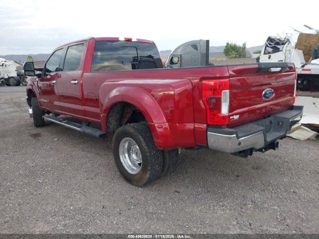 2017 FORD F-350 LARIAT 3