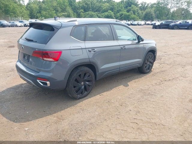 2024 VOLKSWAGEN TAOS 1.5T SE 4