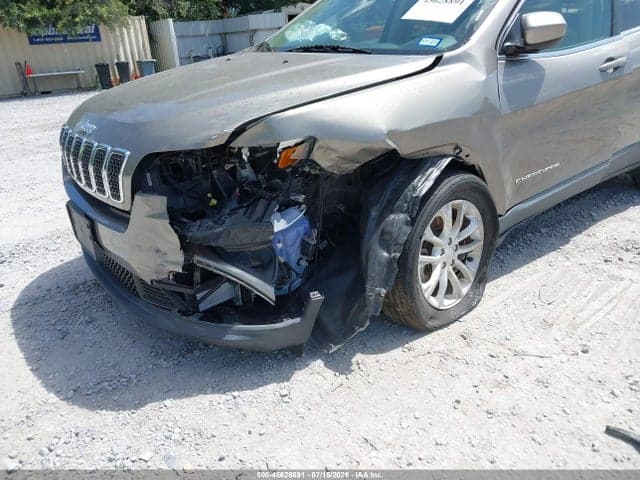 2019 JEEP CHEROKEE LATITUDE FWD 6