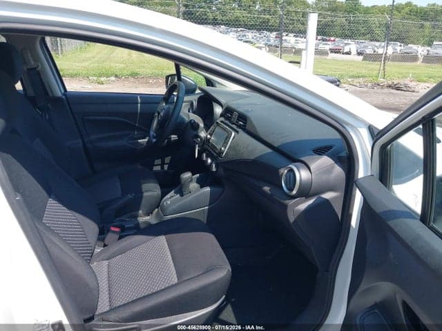2024 NISSAN VERSA 1.6 S 5