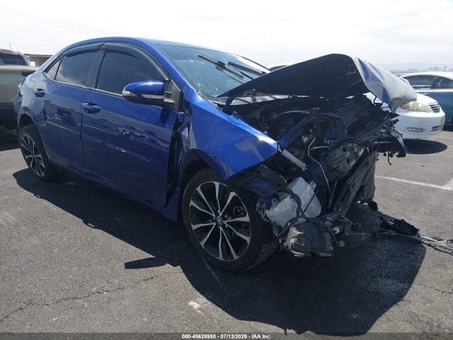 2017 TOYOTA COROLLA SE