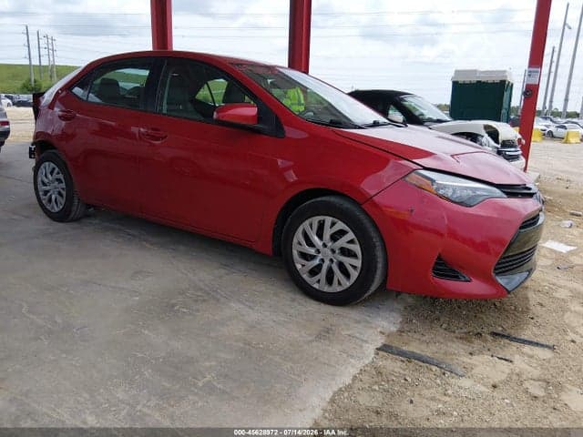 2017 TOYOTA COROLLA LE 1