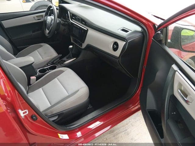 2017 TOYOTA COROLLA LE 5