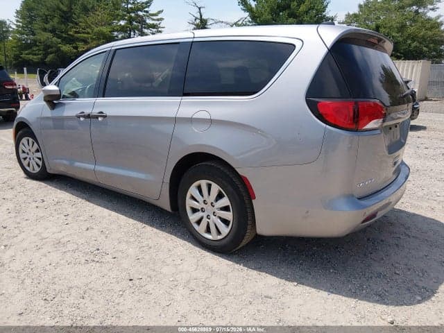 2019 CHRYSLER PACIFICA L 3