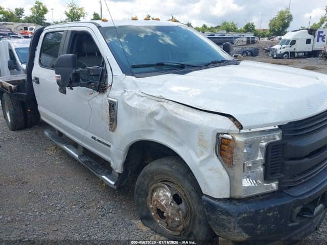 2019 FORD F-350 CHASSIS XL 11