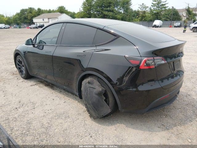2021 TESLA MODEL Y LONG RANGE DUAL MOTOR ALL-WHEEL DRIVE 3
