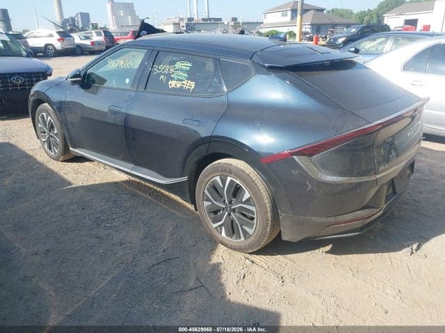 2024 KIA EV6 WIND 3
