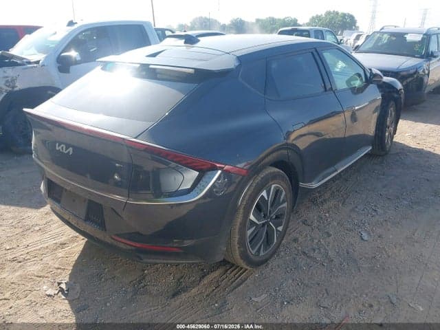 2024 KIA EV6 WIND 4