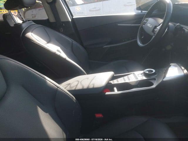 2024 KIA EV6 WIND 5