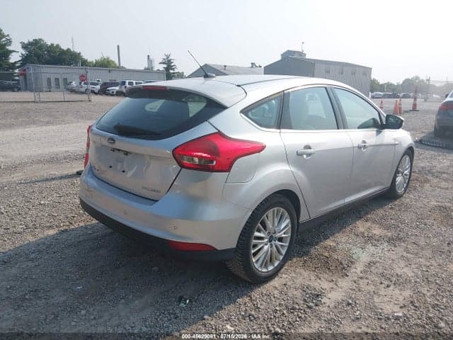 2017 FORD FOCUS TITANIUM 4