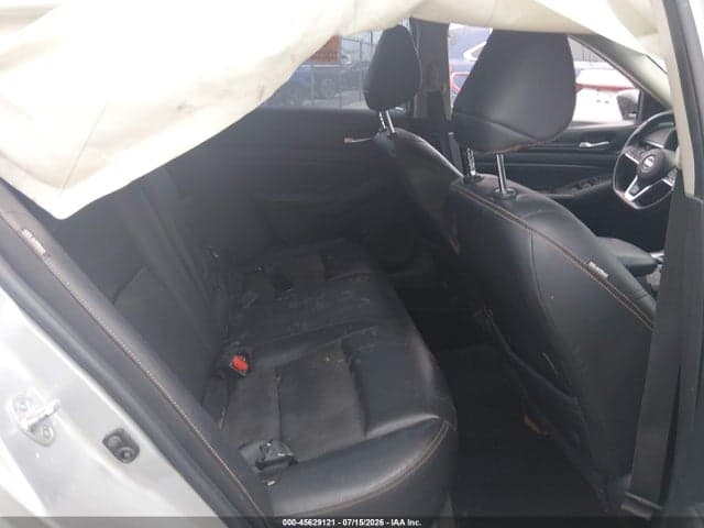 2021 NISSAN ALTIMA SR FWD 8