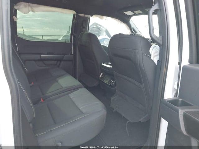 2025 FORD F-150 STX 8