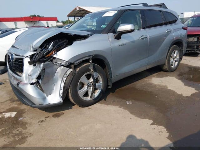 2020 TOYOTA HIGHLANDER HYBRID LE 2