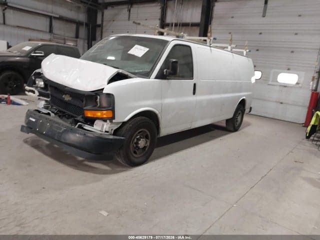 2017 CHEVROLET EXPRESS 3500 WORK VAN 2