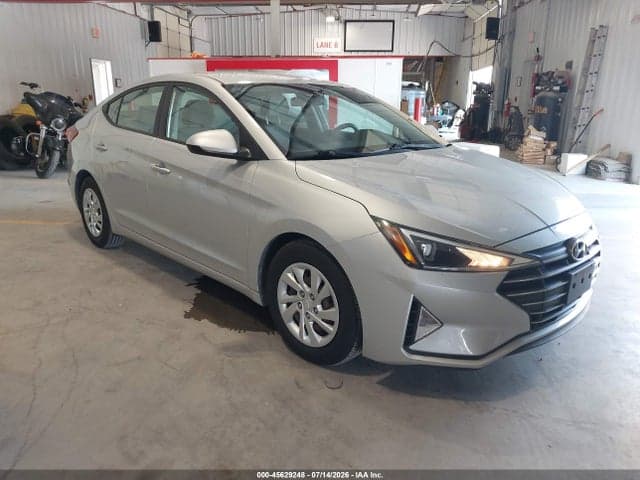 2019 HYUNDAI ELANTRA SE 1