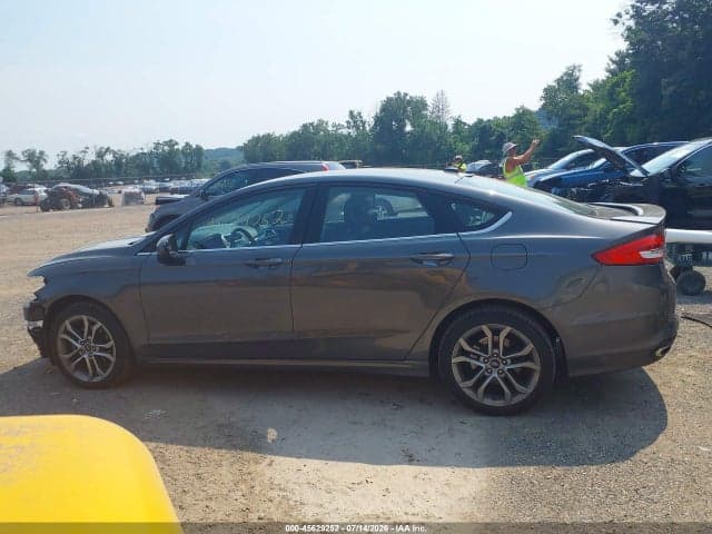 2017 FORD FUSION SE 15