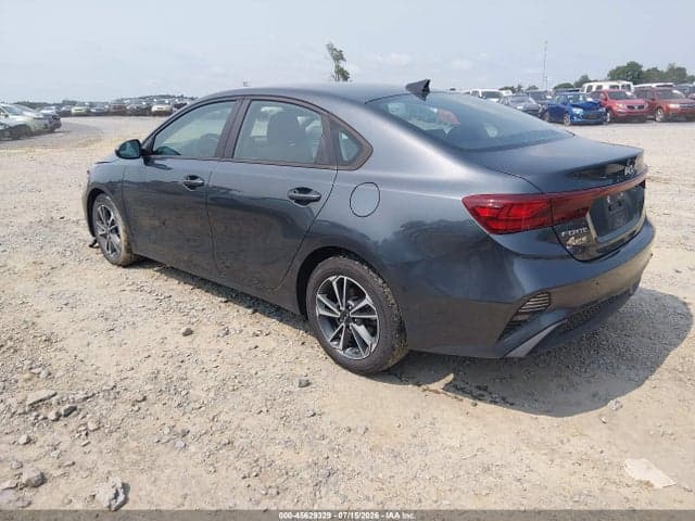 2023 KIA FORTE LXS 3