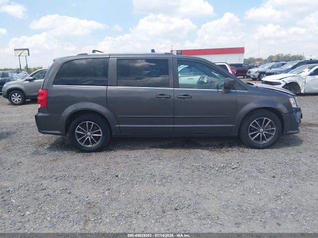 2017 DODGE GRAND CARAVAN SXT 13