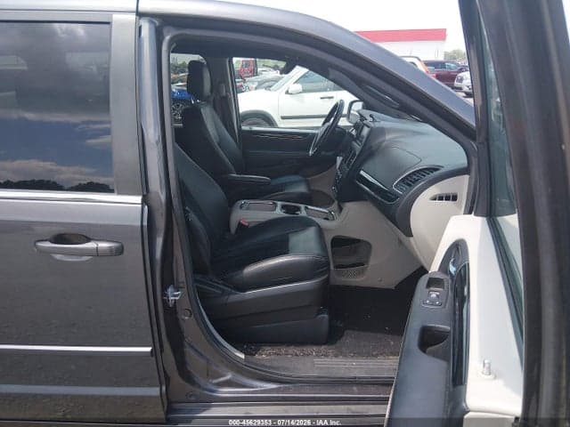2017 DODGE GRAND CARAVAN SXT 5