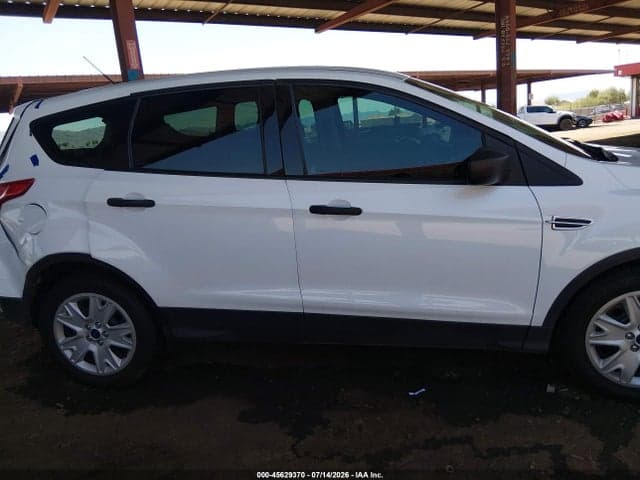 2016 FORD ESCAPE S 13