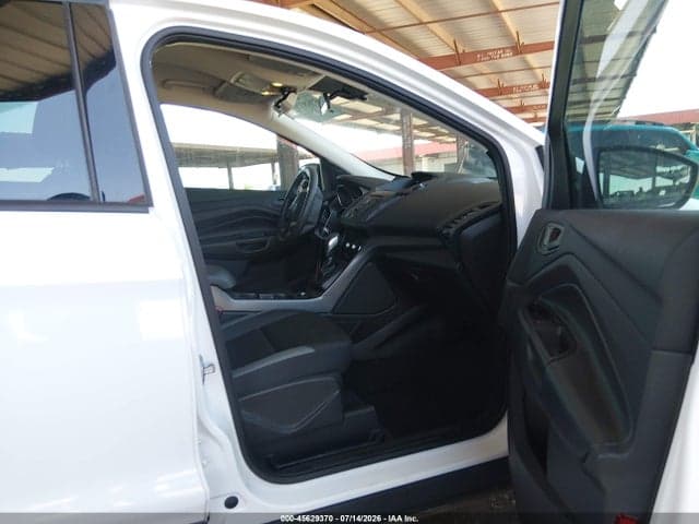 2016 FORD ESCAPE S 5