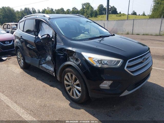 2017 FORD ESCAPE TITANIUM 1