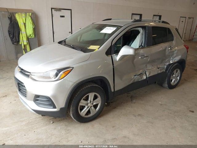 2018 CHEVROLET TRAX LT 2