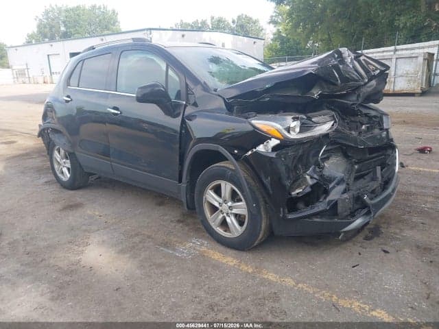 2020 CHEVROLET TRAX AWD LT - 1