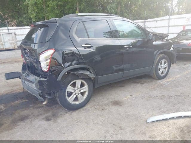 2020 CHEVROLET TRAX AWD LT 4