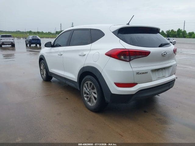 2018 HYUNDAI TUCSON SE 3