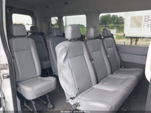 2018 FORD TRANSIT-350 XL 8