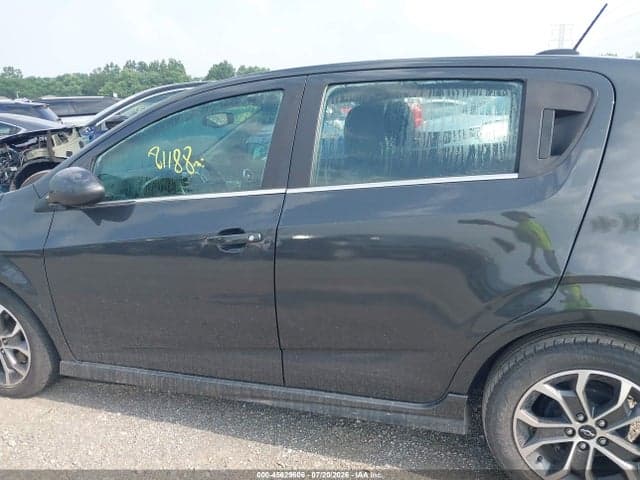 2020 CHEVROLET SONIC 14