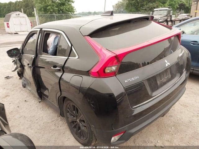 2018 MITSUBISHI ECLIPSE CROSS LE 3