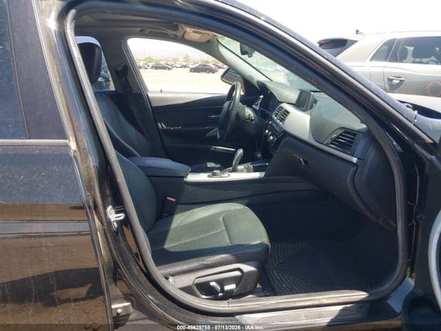 2017 BMW 320I 5