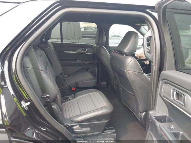 2026 FORD EXPLORER ST-LINE 8