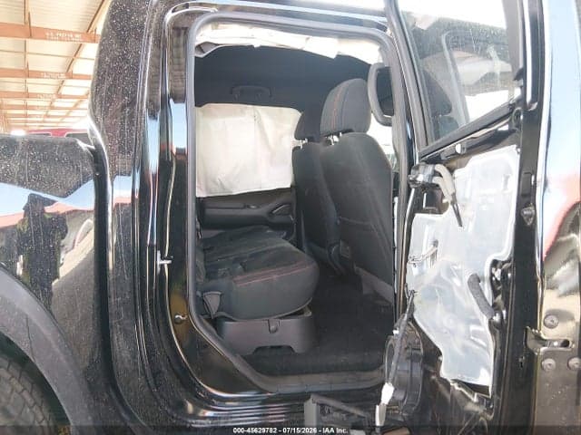 2023 NISSAN FRONTIER PRO-X 4X2 8