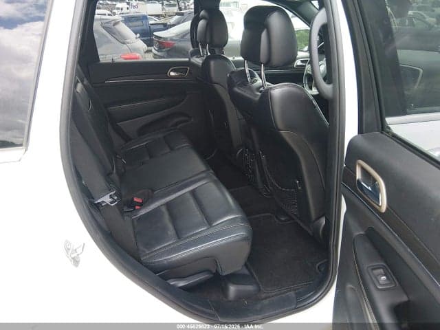 2017 JEEP GRAND CHEROKEE LIMITED 8