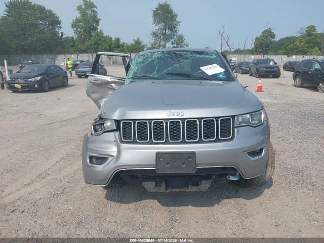 2018 JEEP GRAND CHEROKEE LAREDO E 4X4 12