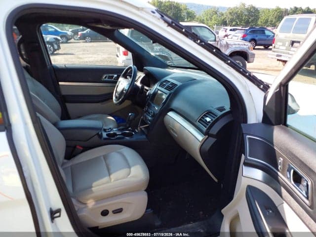 2019 FORD EXPLORER XLT 5