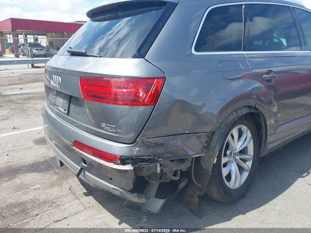 2018 AUDI Q7 3.0T PREMIUM 6