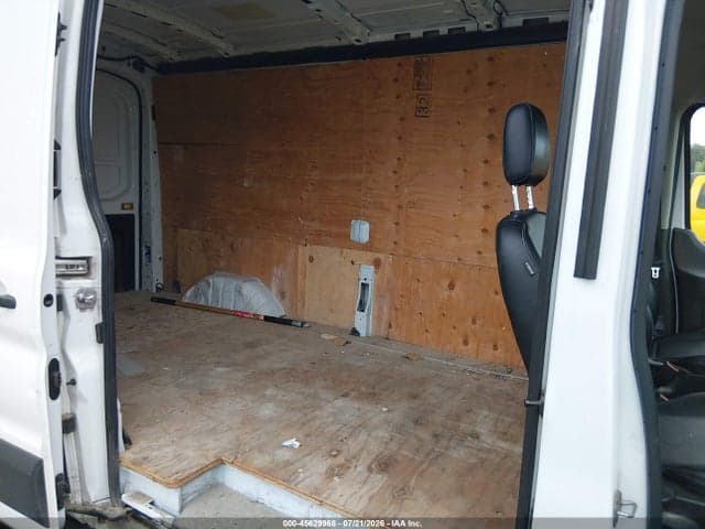 2024 FORD TRANSIT-250 8