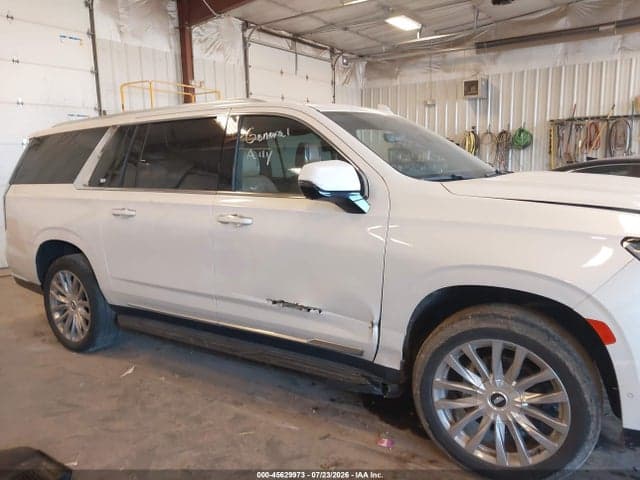 2022 CADILLAC ESCALADE ESV 4WD PREMIUM LUXURY 13