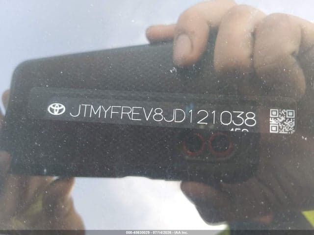 2018 TOYOTA RAV4 LIMITED 9