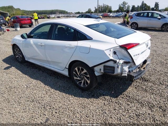 2017 HONDA CIVIC EX 3