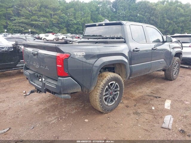2025 TOYOTA TACOMA TRD SPORT 4
